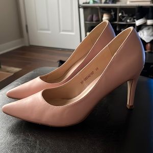 Light Pink heels perfect for a bridesmaid! European style & quality